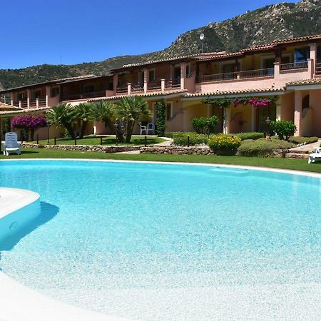 Hotel Su Giganti Villasimius Exterior photo