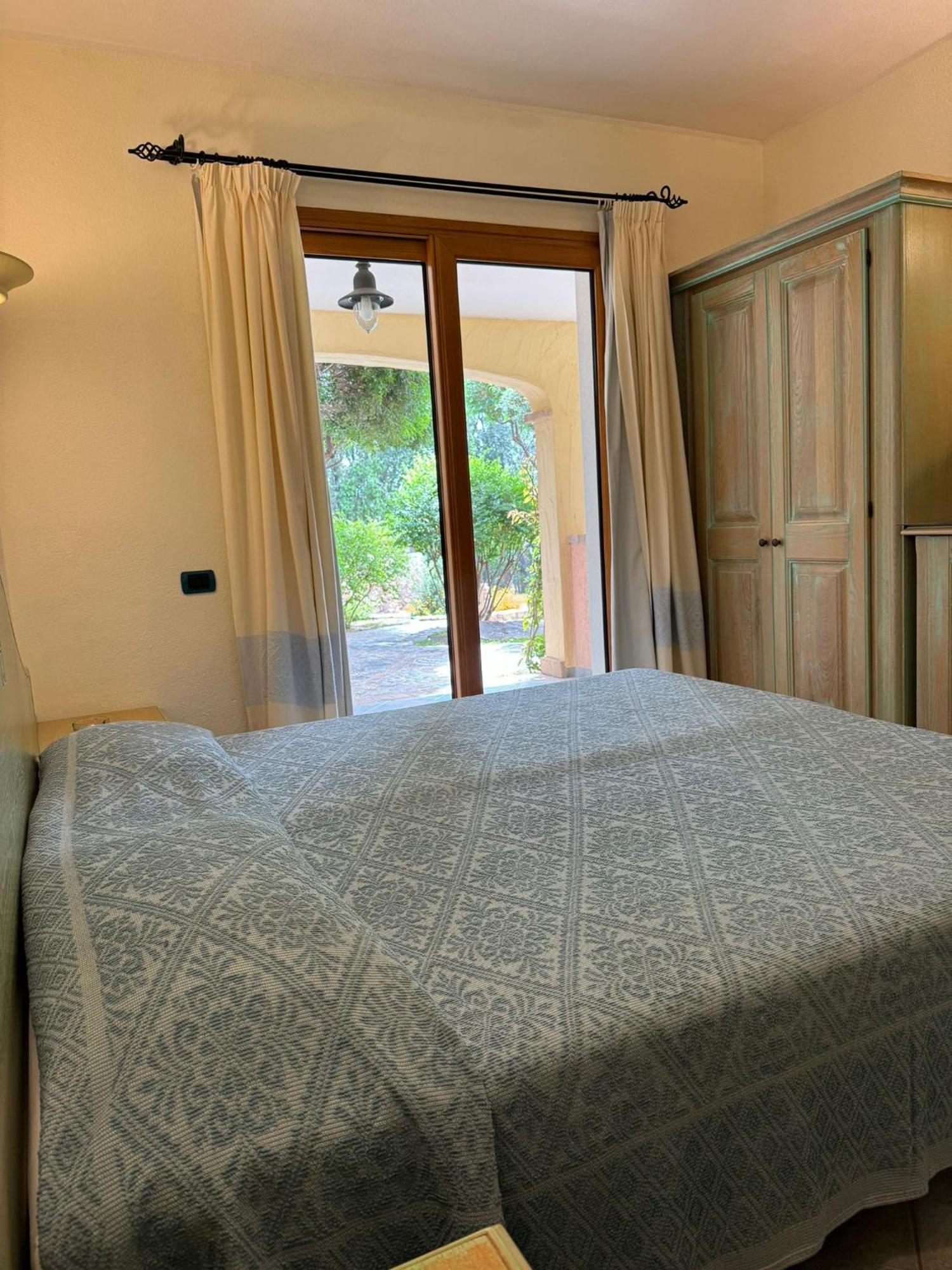 Hotel Su Giganti Villasimius Exterior photo